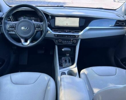 Киа Niro 2020 в Хмельницком на Automoto.ua Синий Киа Niro, объемом двигателя 1.6 л и пробегом 43 тыс. км за 8000 $, фото 6 на Automoto.ua