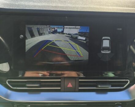 Синій Кіа Niro, об'ємом двигуна 0 л та пробігом 100 тис. км за 19300 $, фото 16 на Automoto.ua