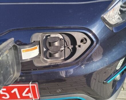 Синій Кіа Niro, об'ємом двигуна 0 л та пробігом 100 тис. км за 19300 $, фото 15 на Automoto.ua