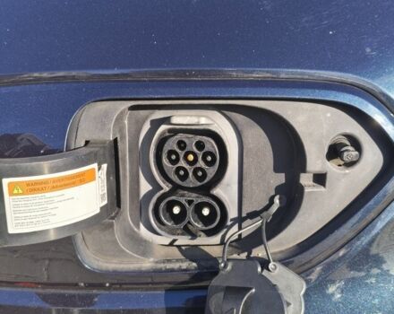 Синій Кіа Niro, об'ємом двигуна 0 л та пробігом 100 тис. км за 19300 $, фото 12 на Automoto.ua