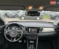 Синий Киа Niro, объемом двигателя 1.58 л и пробегом 119 тыс. км за 18300 $, фото 18 на Automoto.ua