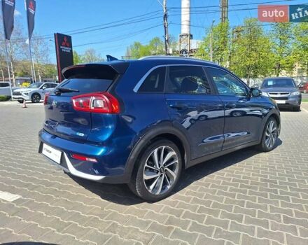 Синій Кіа Niro, об'ємом двигуна 1.58 л та пробігом 181 тис. км за 16400 $, фото 4 на Automoto.ua