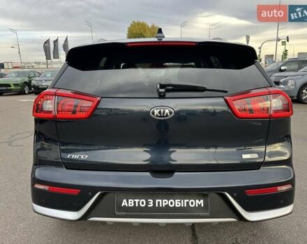 Синий Киа Niro, объемом двигателя 1.58 л и пробегом 119 тыс. км за 18300 $, фото 6 на Automoto.ua
