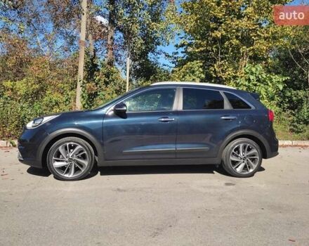 Синий Киа Niro, объемом двигателя 1.58 л и пробегом 187 тыс. км за 16650 $, фото 8 на Automoto.ua