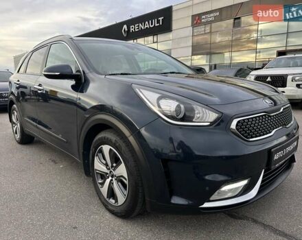 Синий Киа Niro, объемом двигателя 1.58 л и пробегом 119 тыс. км за 18300 $, фото 1 на Automoto.ua