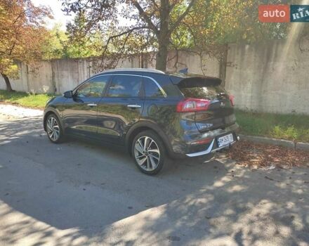Синий Киа Niro, объемом двигателя 1.58 л и пробегом 187 тыс. км за 16650 $, фото 32 на Automoto.ua