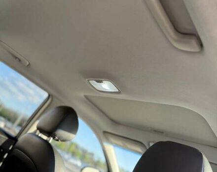 Синий Киа Niro, объемом двигателя 1.59 л и пробегом 114 тыс. км за 19000 $, фото 27 на Automoto.ua