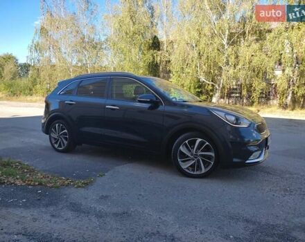 Синий Киа Niro, объемом двигателя 1.58 л и пробегом 187 тыс. км за 16650 $, фото 2 на Automoto.ua