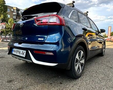 Синий Киа Niro, объемом двигателя 1.6 л и пробегом 0 тыс. км за 15499 $, фото 3 на Automoto.ua