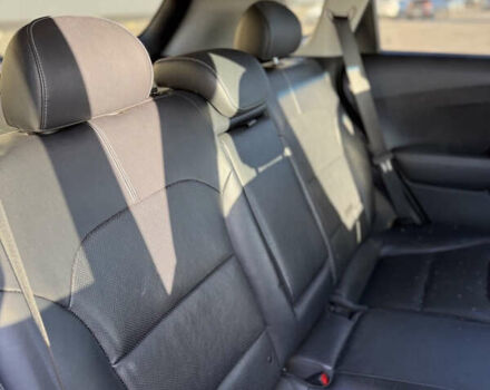 Синий Киа Niro, объемом двигателя 1.59 л и пробегом 114 тыс. км за 19000 $, фото 11 на Automoto.ua