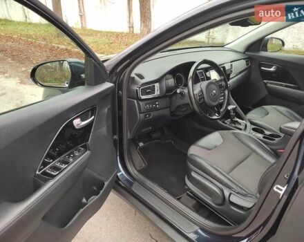 Синий Киа Niro, объемом двигателя 1.58 л и пробегом 219 тыс. км за 16200 $, фото 34 на Automoto.ua