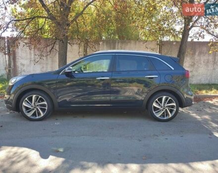 Синий Киа Niro, объемом двигателя 1.58 л и пробегом 187 тыс. км за 16650 $, фото 34 на Automoto.ua