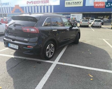 Синий Киа Niro, объемом двигателя 0 л и пробегом 128 тыс. км за 19300 $, фото 6 на Automoto.ua