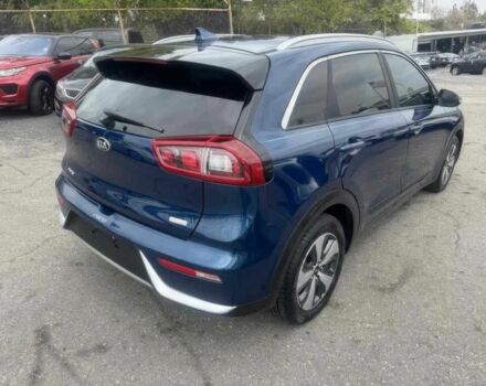 Синий Киа Niro, объемом двигателя 1.6 л и пробегом 41 тыс. км за 10300 $, фото 5 на Automoto.ua