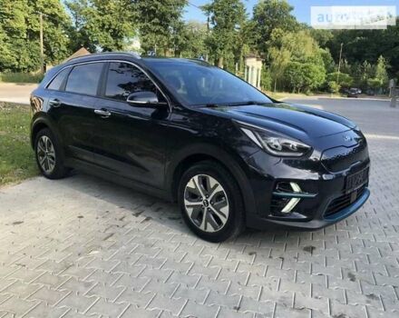 Синій Кіа Niro, об'ємом двигуна 0 л та пробігом 106 тис. км за 27400 $, фото 3 на Automoto.ua