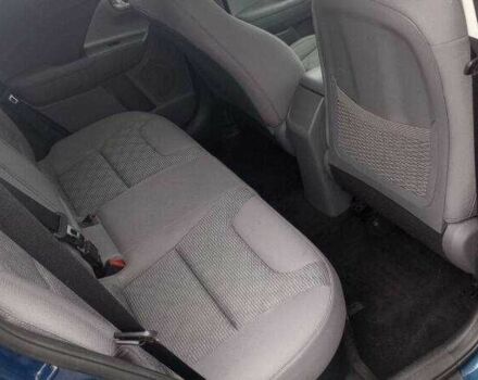 Синий Киа Niro, объемом двигателя 1.6 л и пробегом 45 тыс. км за 3600 $, фото 8 на Automoto.ua