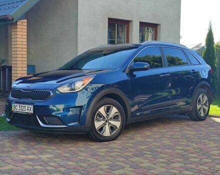 Синій Кіа Niro, об'ємом двигуна 1.6 л та пробігом 178 тис. км за 16800 $, фото 1 на Automoto.ua