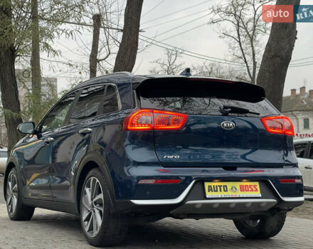 Синій Кіа Niro, об'ємом двигуна 1.58 л та пробігом 92 тис. км за 19800 $, фото 13 на Automoto.ua