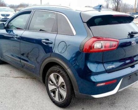 Синий Киа Niro, объемом двигателя 1.6 л и пробегом 45 тыс. км за 3600 $, фото 1 на Automoto.ua