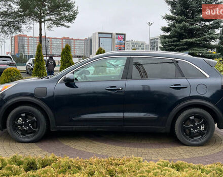 Синій Кіа Niro, об'ємом двигуна 1.58 л та пробігом 110 тис. км за 18300 $, фото 3 на Automoto.ua