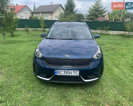 Синий Киа Niro, объемом двигателя 1.58 л и пробегом 125 тыс. км за 14500 $, фото 2 на Automoto.ua