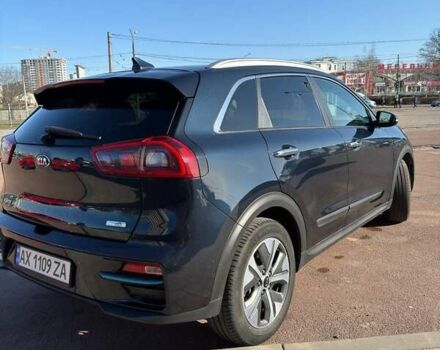 Синій Кіа Niro, об'ємом двигуна 0 л та пробігом 74 тис. км за 23900 $, фото 5 на Automoto.ua