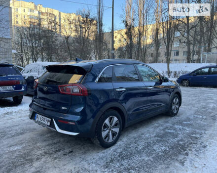 Синій Кіа Niro, об'ємом двигуна 1.58 л та пробігом 106 тис. км за 19800 $, фото 5 на Automoto.ua