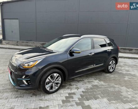 Синий Киа Niro, объемом двигателя 0 л и пробегом 168 тыс. км за 16800 $, фото 19 на Automoto.ua