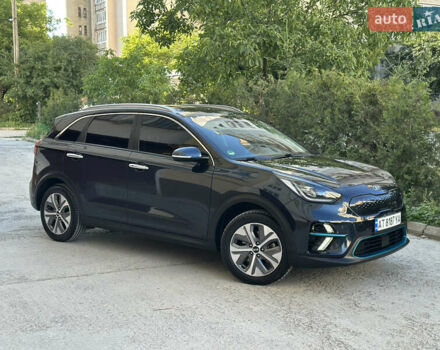 Синий Киа Niro, объемом двигателя 0 л и пробегом 155 тыс. км за 18650 $, фото 19 на Automoto.ua