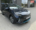 Синий Киа Niro, объемом двигателя 0 л и пробегом 129 тыс. км за 17600 $, фото 1 на Automoto.ua
