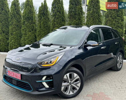 Синий Киа Niro, объемом двигателя 0 л и пробегом 88 тыс. км за 17777 $, фото 2 на Automoto.ua