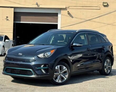 Синий Киа Niro, объемом двигателя 0 л и пробегом 40 тыс. км за 8800 $, фото 2 на Automoto.ua