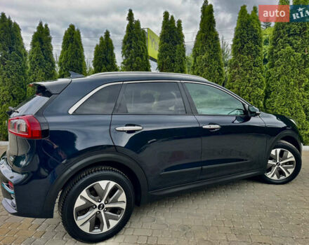 Синий Киа Niro, объемом двигателя 0 л и пробегом 88 тыс. км за 17777 $, фото 16 на Automoto.ua