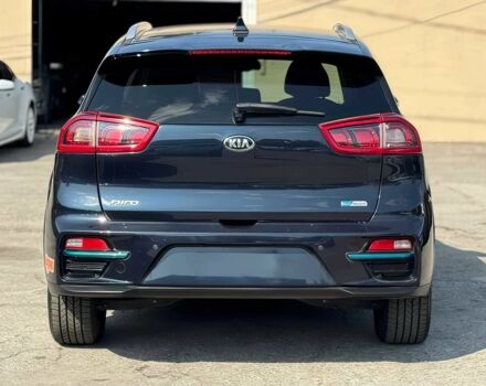 Киа Niro 2019 в Ровно на Automoto.ua Синий Киа Niro, объемом двигателя 0 л и пробегом 45 тыс. км за 13200 $, фото 4 на Automoto.ua