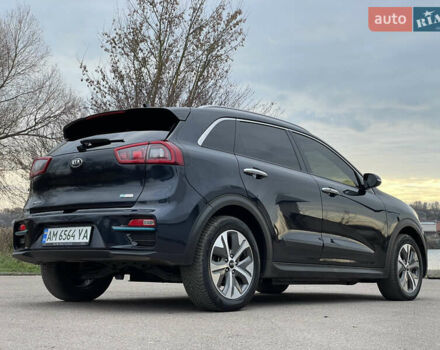 Синій Кіа Niro, об'ємом двигуна 0 л та пробігом 130 тис. км за 18455 $, фото 16 на Automoto.ua