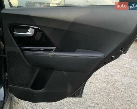 Синий Киа Niro, объемом двигателя 0 л и пробегом 78 тыс. км за 19890 $, фото 15 на Automoto.ua