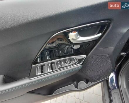 Синий Киа Niro, объемом двигателя 0 л и пробегом 107 тыс. км за 17777 $, фото 16 на Automoto.ua