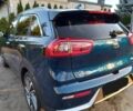 Синий Киа Niro, объемом двигателя 1.6 л и пробегом 78 тыс. км за 10499 $, фото 5 на Automoto.ua