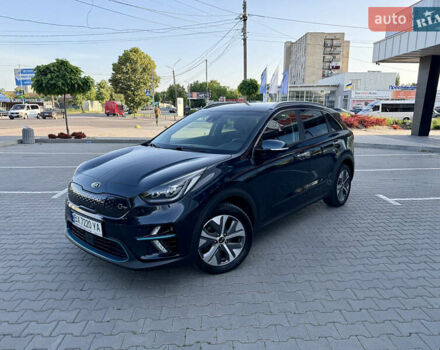 Киа Niro 2019 в Ровно на Automoto.ua Синий Киа Niro, объемом двигателя 0 л и пробегом 187 тыс. км за 17600 $, фото 5 на Automoto.ua