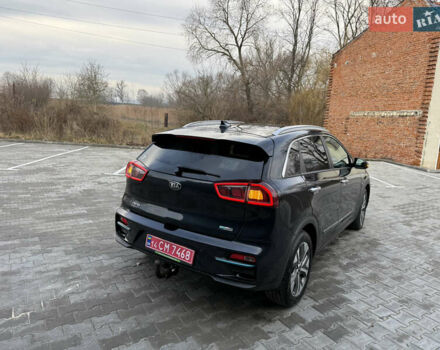 Синий Киа Niro, объемом двигателя 0 л и пробегом 168 тыс. км за 16800 $, фото 6 на Automoto.ua