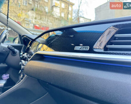 Синий Киа Niro, объемом двигателя 1.6 л и пробегом 52 тыс. км за 19800 $, фото 40 на Automoto.ua