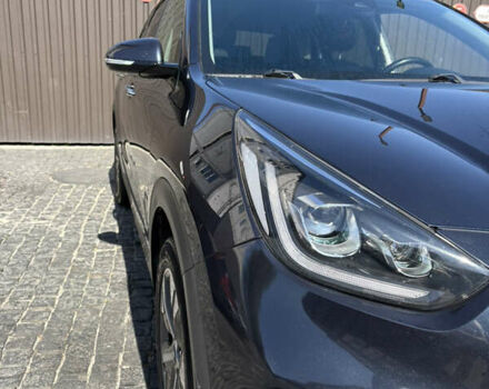 Синий Киа Niro, объемом двигателя 0 л и пробегом 110 тыс. км за 19500 $, фото 5 на Automoto.ua