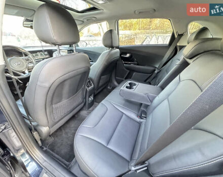 Синий Киа Niro, объемом двигателя 1.6 л и пробегом 52 тыс. км за 19800 $, фото 24 на Automoto.ua