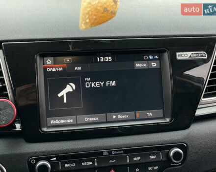 Синій Кіа Niro, об'ємом двигуна 0 л та пробігом 130 тис. км за 18455 $, фото 59 на Automoto.ua