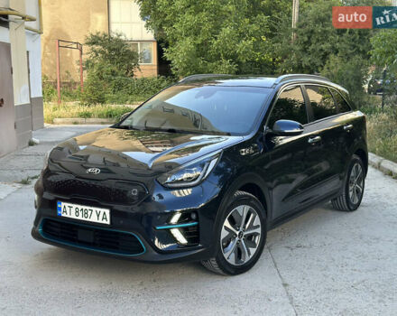 Синий Киа Niro, объемом двигателя 0 л и пробегом 155 тыс. км за 18650 $, фото 14 на Automoto.ua