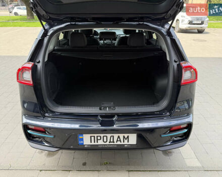 Синій Кіа Niro, об'ємом двигуна 0 л та пробігом 147 тис. км за 17400 $, фото 14 на Automoto.ua
