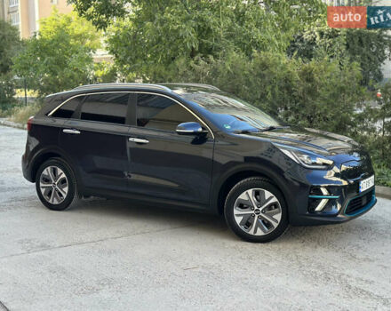 Синий Киа Niro, объемом двигателя 0 л и пробегом 155 тыс. км за 18650 $, фото 20 на Automoto.ua