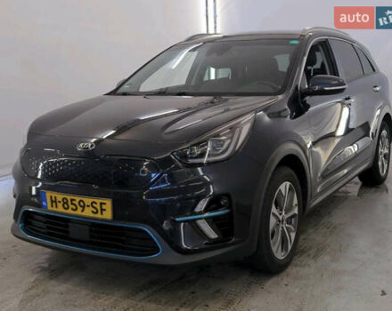 Синий Киа Niro, объемом двигателя 0 л и пробегом 155 тыс. км за 18650 $, фото 124 на Automoto.ua