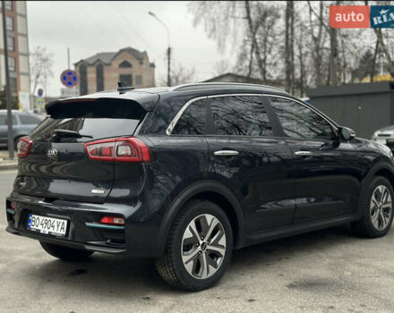 Синій Кіа Niro, об'ємом двигуна 0 л та пробігом 83 тис. км за 18700 $, фото 6 на Automoto.ua