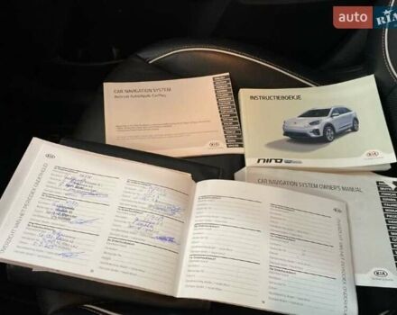 Синій Кіа Niro, об'ємом двигуна 0 л та пробігом 145 тис. км за 14900 $, фото 9 на Automoto.ua